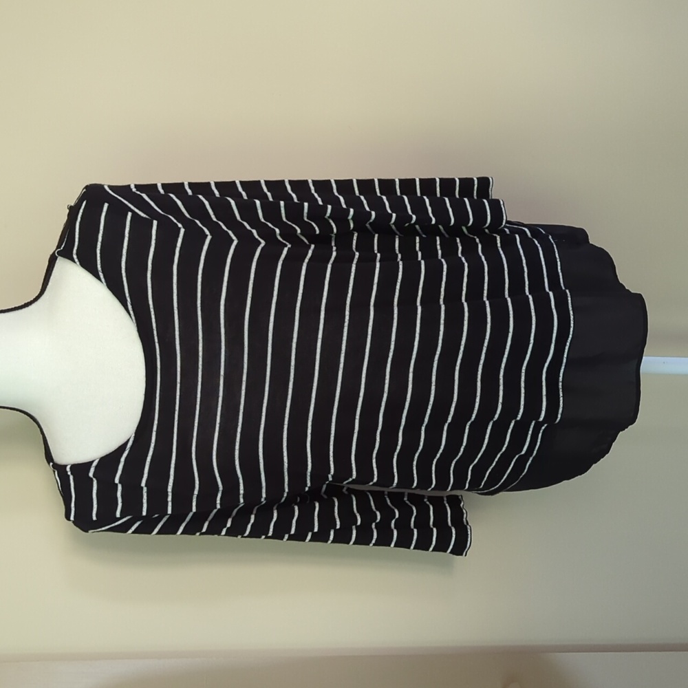 Talbots Striped Rayon Blend Top Large Petite Black White Stripes